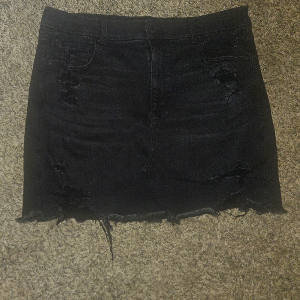 American Eagle Distressed Jean Skirt